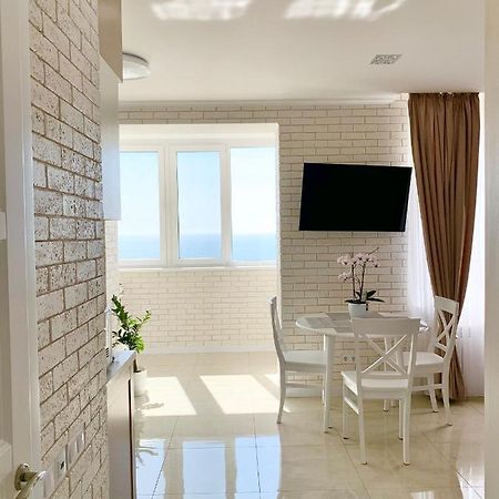 New Appartment In Yuzhny Yuzhne Luaran gambar