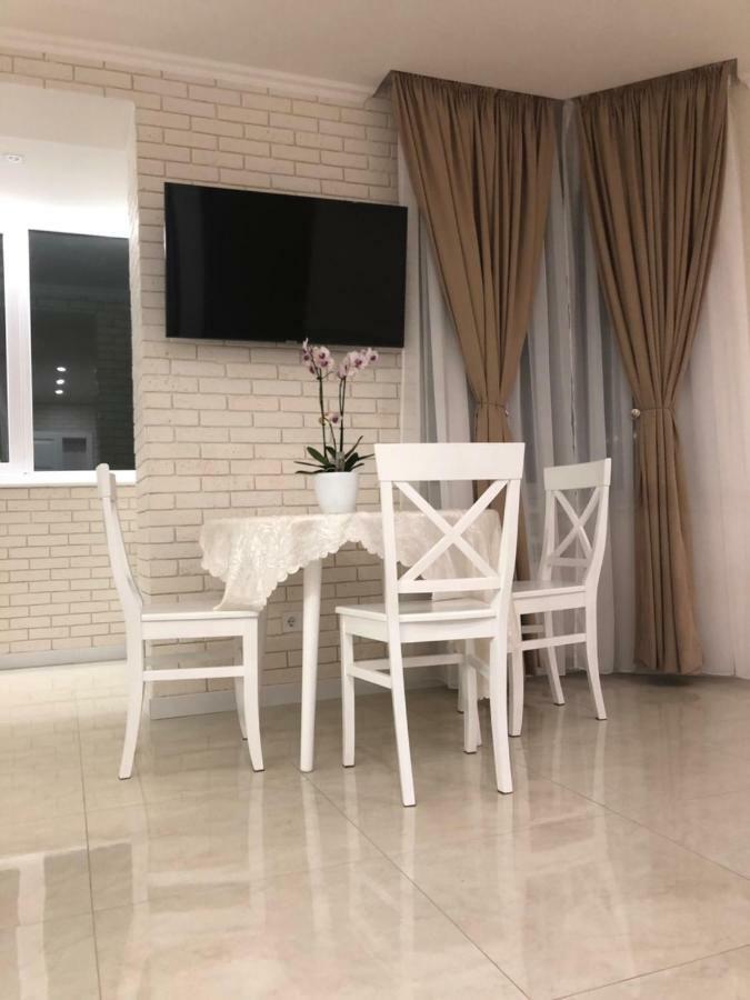 New Appartment In Yuzhny Yuzhne Luaran gambar