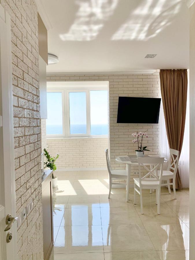 New Appartment In Yuzhny Yuzhne Luaran gambar